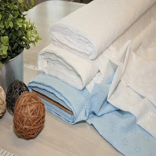 Батист вышитый, прошва цветочки (белый)