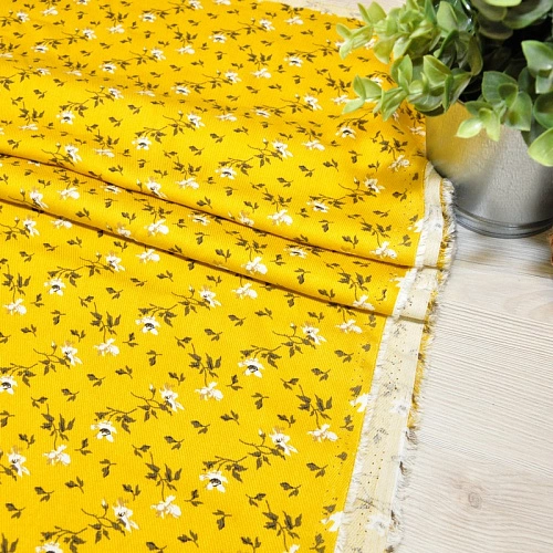 Штапель "Твил"  Цветочек на фоне горчице