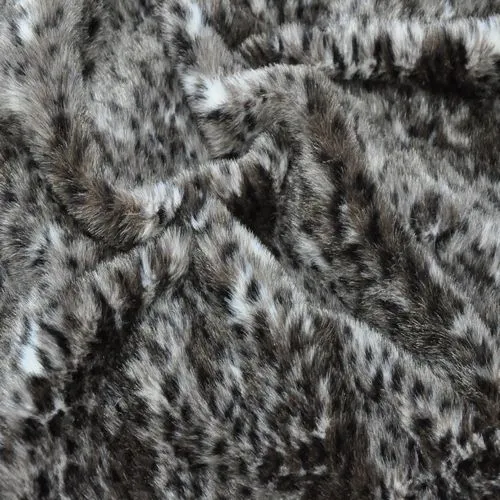 Гладкокрашенный "под норку" (черный + бежевый)