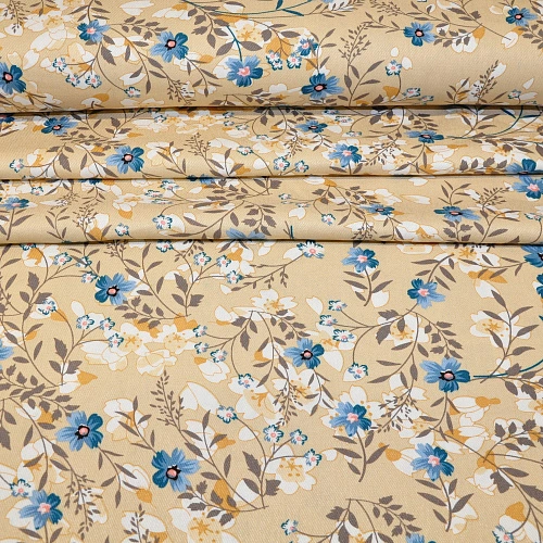 Штапель плотный "Васильковые цветы на бежевом фоне"