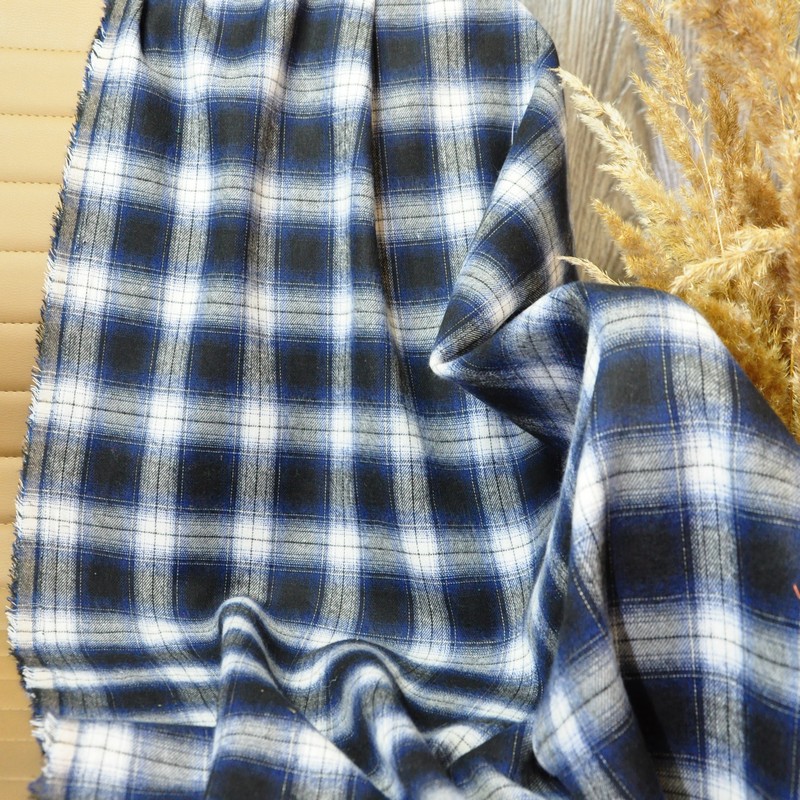 Ткань рубашечная фланель в клетку (синий)