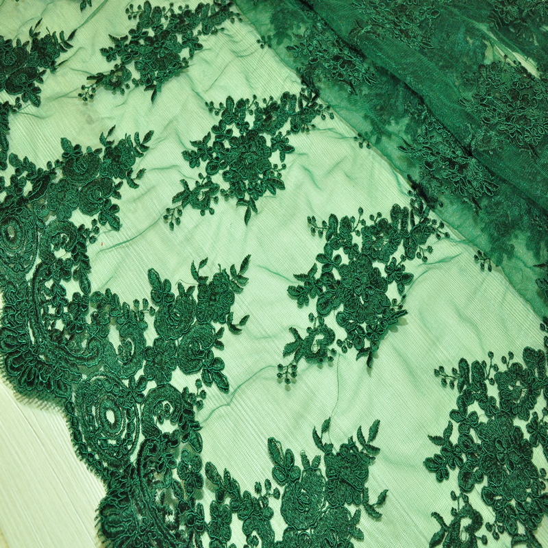 Вышивка на сетке  (изумруд) скидки на ткани в Минске оптом и в розницу | Трикотаж tais.by