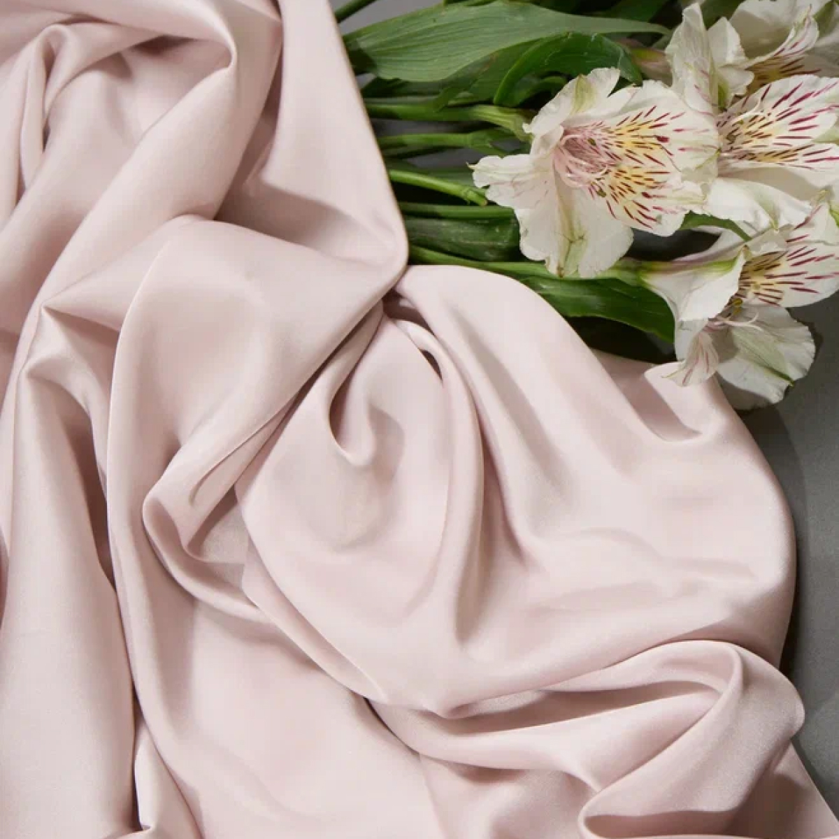 Шелк "Армани" (пудра) скидки на ткани в Минске оптом и в розницу | Трикотаж tais.by