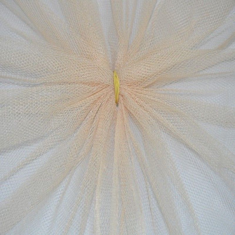 Фатин жесткий (кремовый)