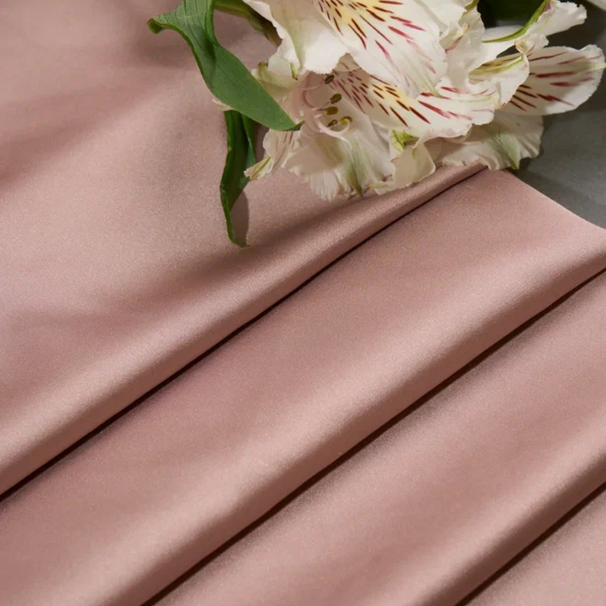 Шелк "Армани" (пыльно-розовый) скидки на ткани в Минске оптом и в розницу | Трикотаж tais.by