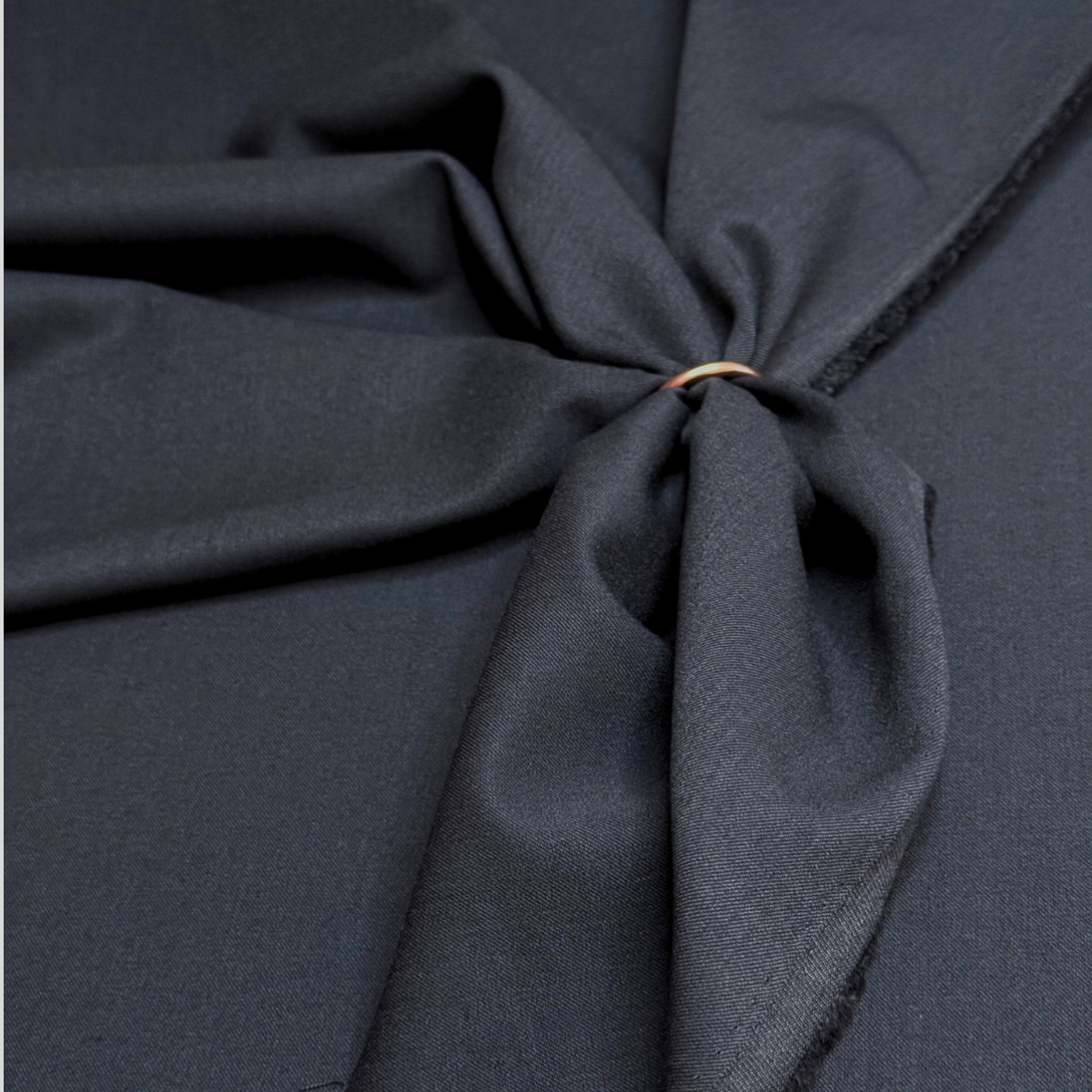 Костюмная ткань "Бостон" (графит) скидки на ткани в Минске оптом и в розницу | Трикотаж tais.by