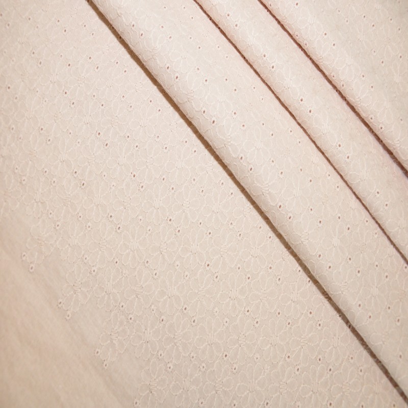 Батист вышитый "Цветочки" (беж)