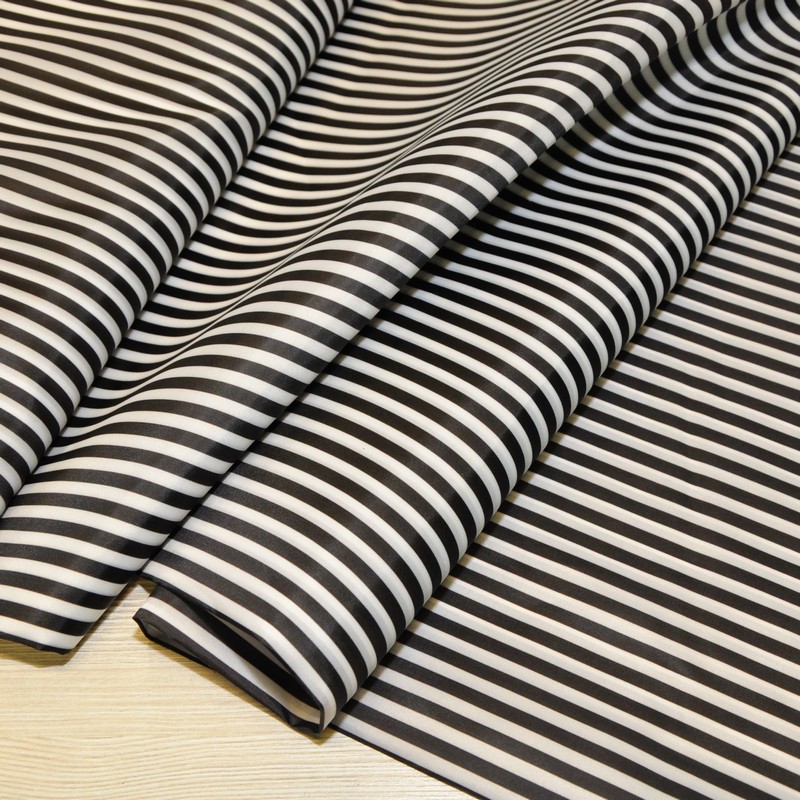 Подкладка нейлон принт полоска белый +черный