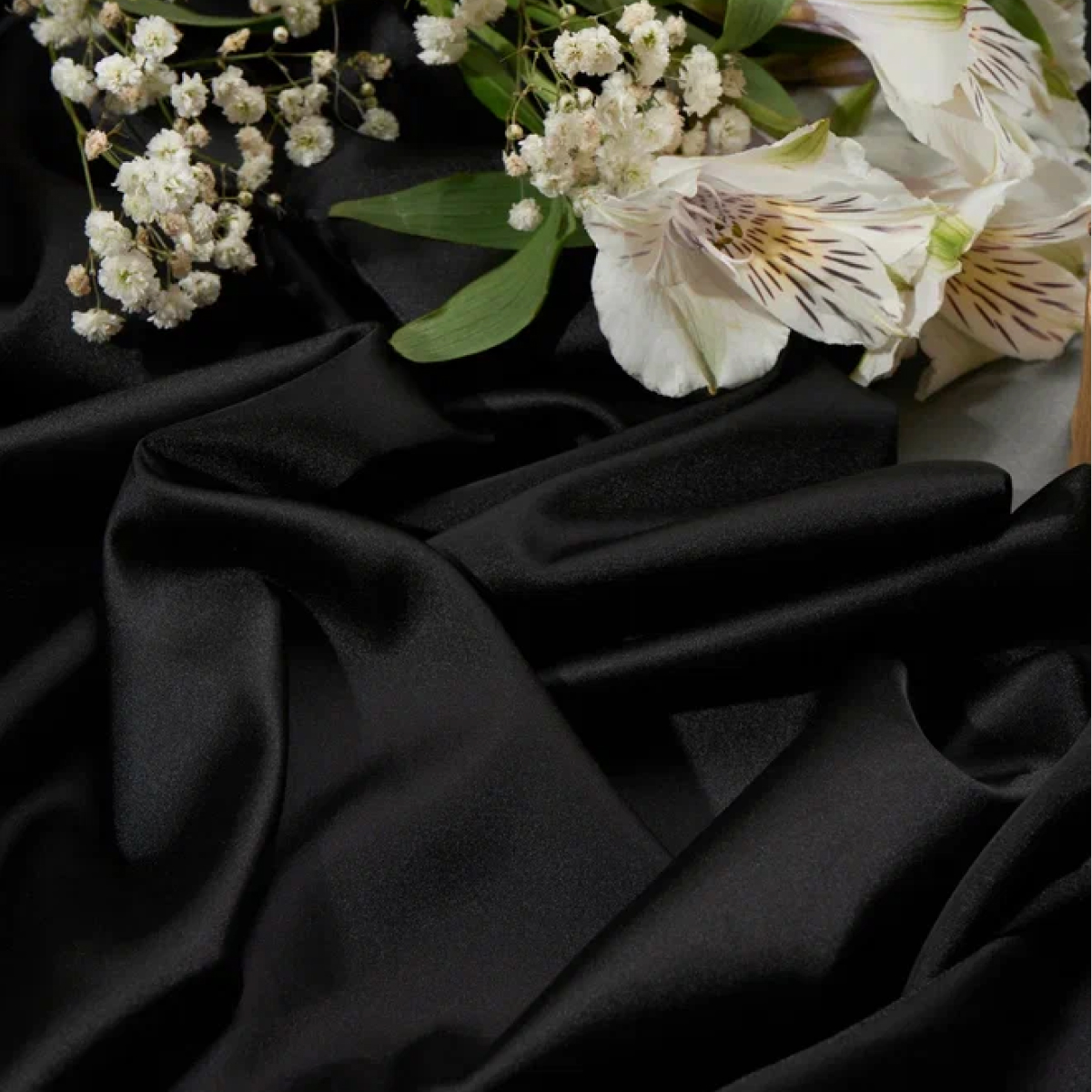 Шелк "Армани" (черный)