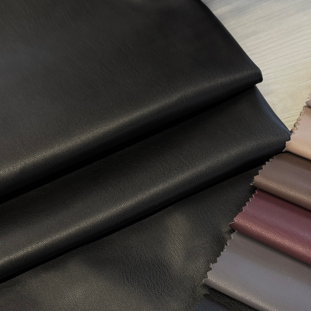 Экокожа на замшевой основе (черный) скидки на ткани в Минске оптом и в розницу | Трикотаж tais.by
