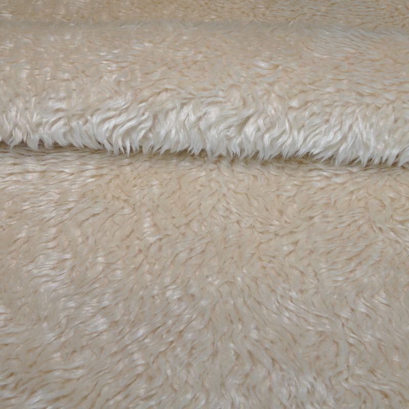 С отделкой под овчинку (молочный)