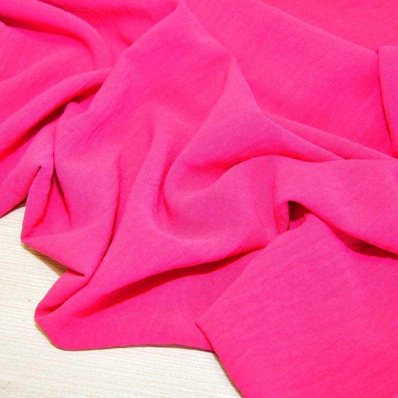 Плательно-блузочная ткань Соренто (фуксия) скидки на ткани в Минске оптом и в розницу | Трикотаж tais.by