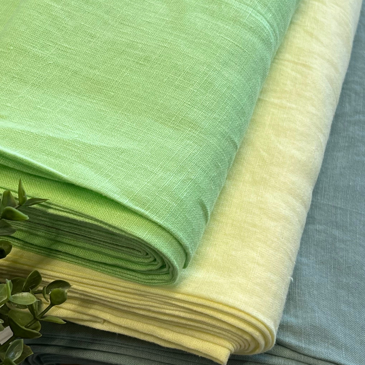 Лен (светло-желтый) скидки на ткани в Минске оптом и в розницу | Трикотаж tais.by