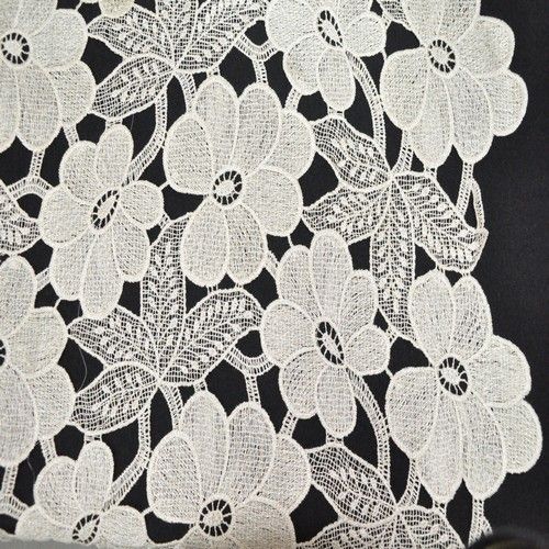 Кружево (бежевый с золотом)