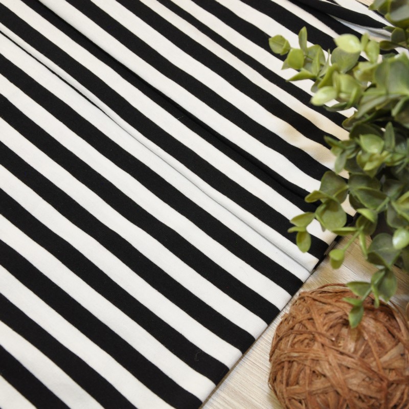 Кулирная гладь "Тельняшка" "1 см черный +белый"