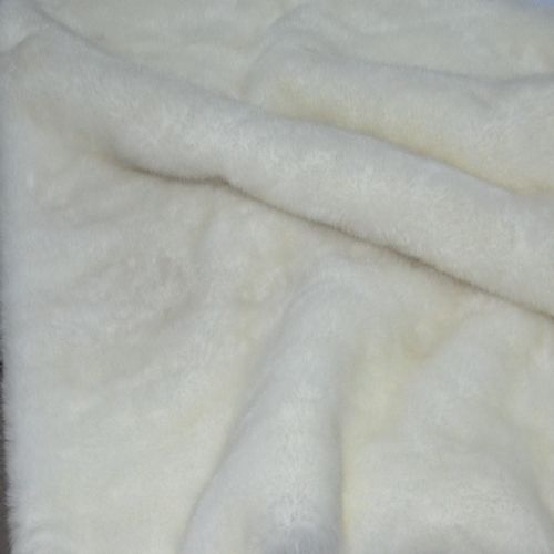 Гладкокрашенный "под норку" (молочный)