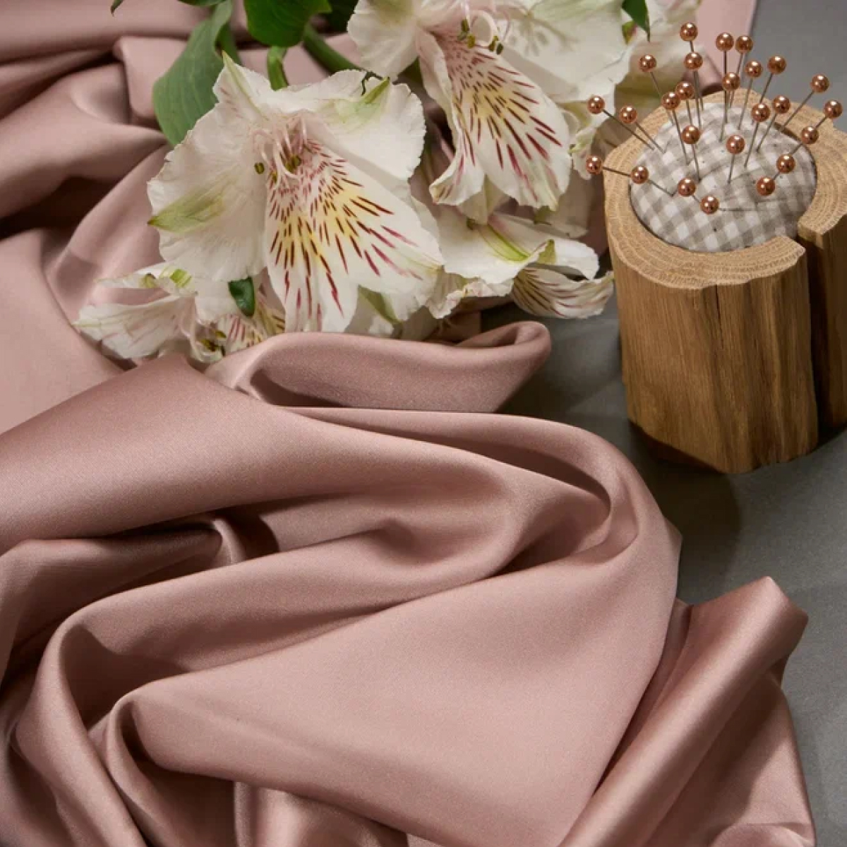 Шелк "Армани" (пыльно-розовый) скидки на ткани в Минске оптом и в розницу | Трикотаж tais.by