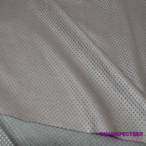 Кожа перфорированная (коричневый с бордовым оттенком)