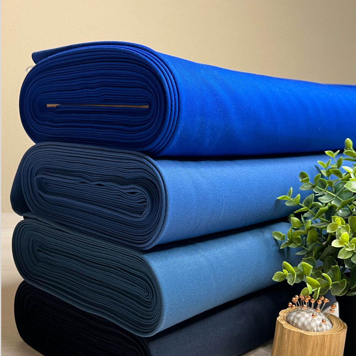 Костюмная ткань "Бостон" (индиго) скидки на ткани в Минске оптом и в розницу | Трикотаж tais.by