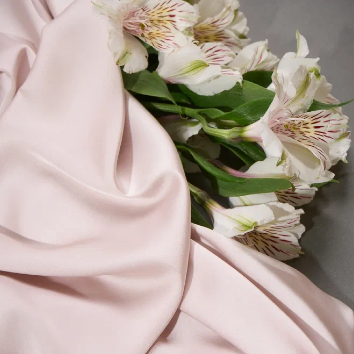 Шелк "Армани" (пудра) скидки на ткани в Минске оптом и в розницу | Трикотаж tais.by