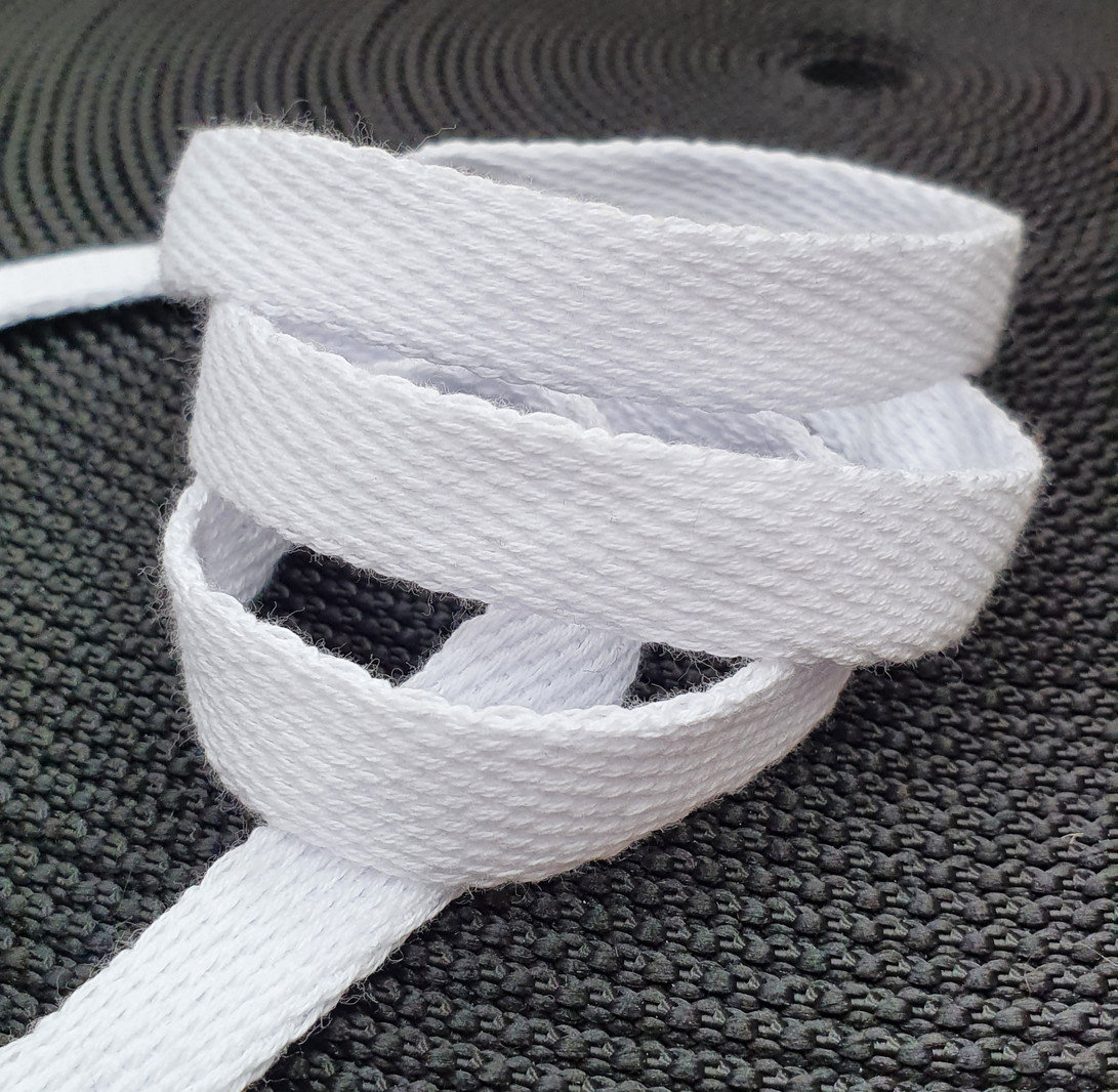 Шнур для одежды