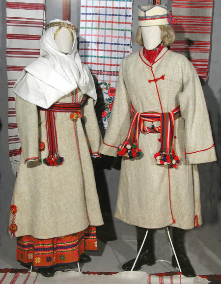 Для национальных костюмов