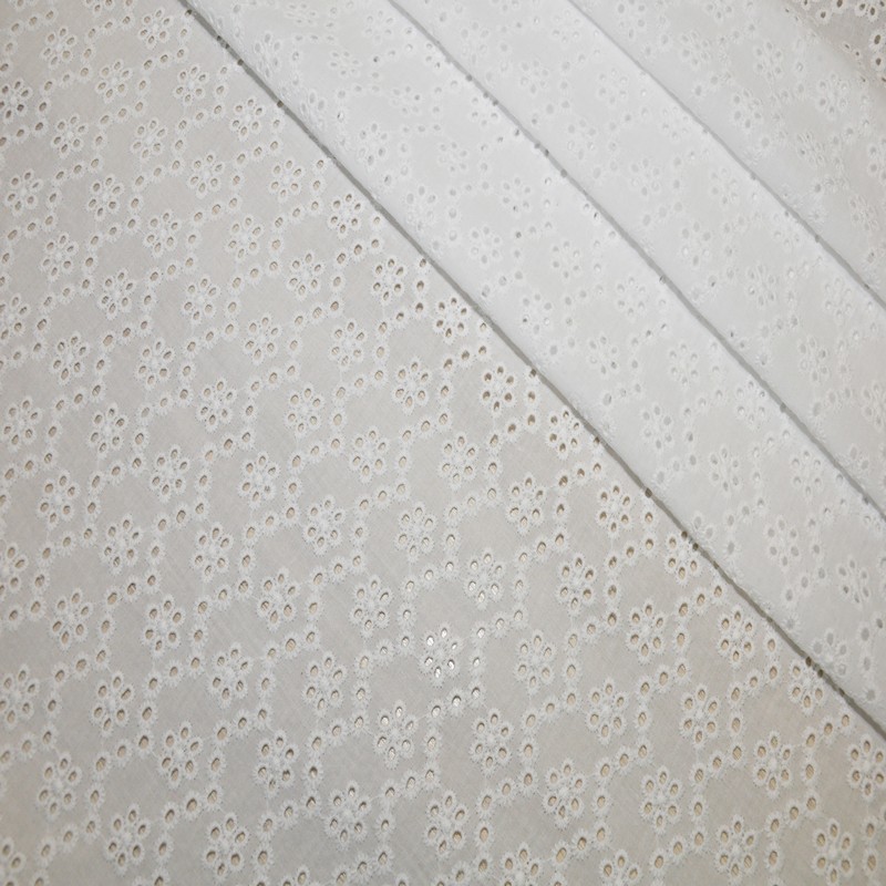 Батист вышитый, прошва цветочки