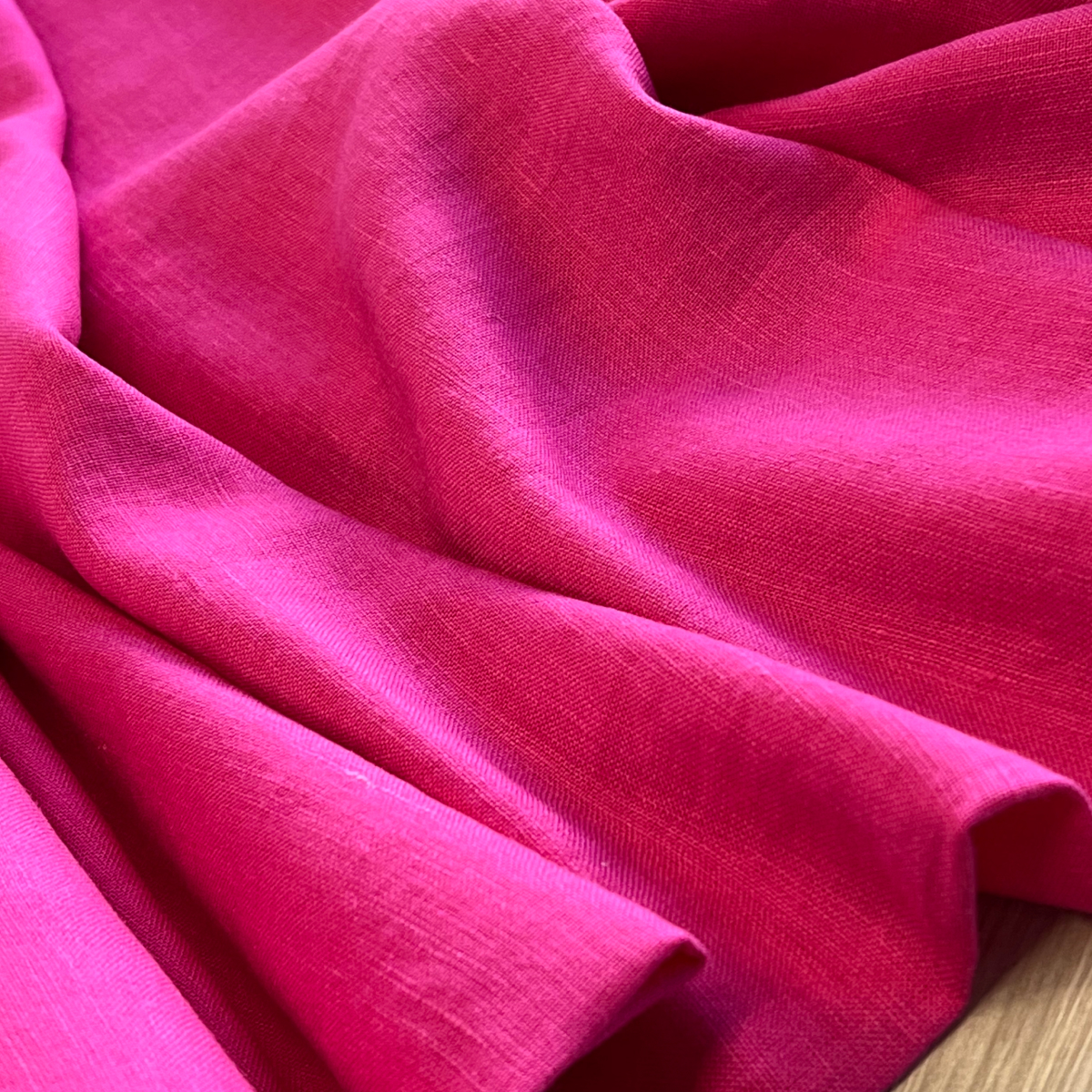 Лен (фуксия) скидки на ткани в Минске оптом и в розницу | Трикотаж tais.by