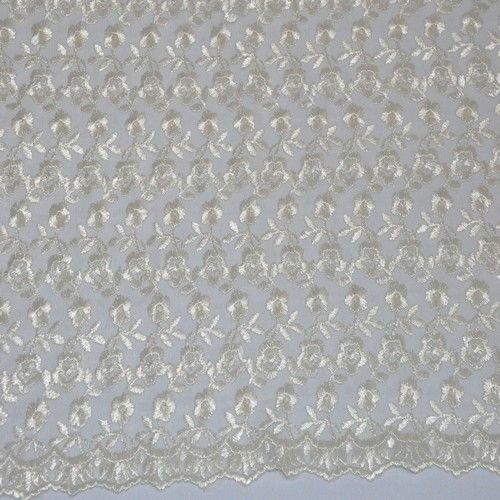 Гипюр Индонезия (молочный с желтым оттенком)