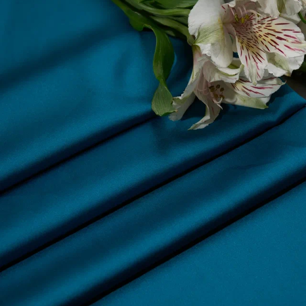 Шелк "Армани" (виридан петрол) скидки на ткани в Минске оптом и в розницу | Трикотаж tais.by