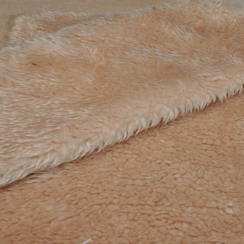 С отделкой под овчинку (бежевый)