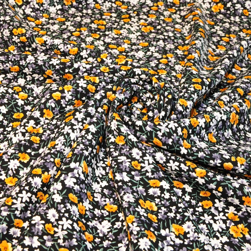 Штапель принт "Оранжевые цветочки на черном фоне"