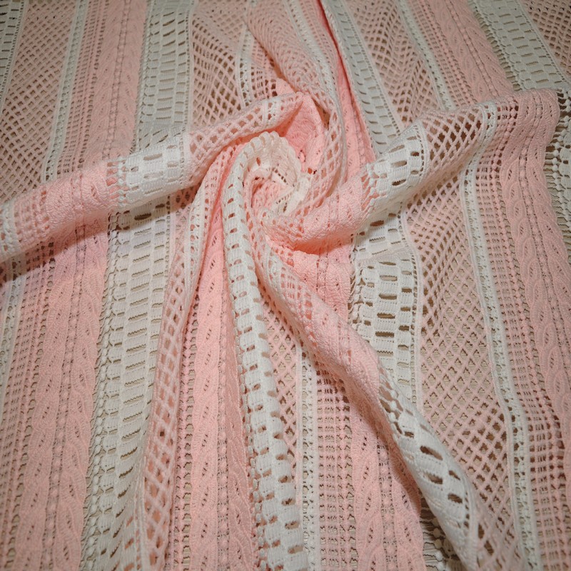 Кружево макраме (молочный+розовый)