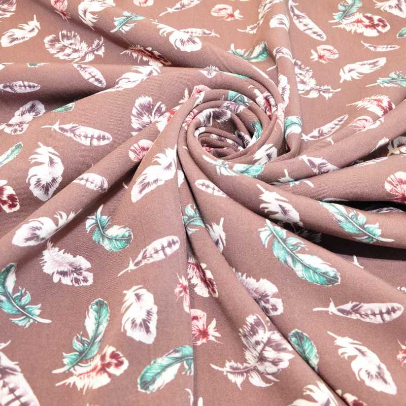 Штапель "Твил" "Перья на пыльно фиолетовом фоне"