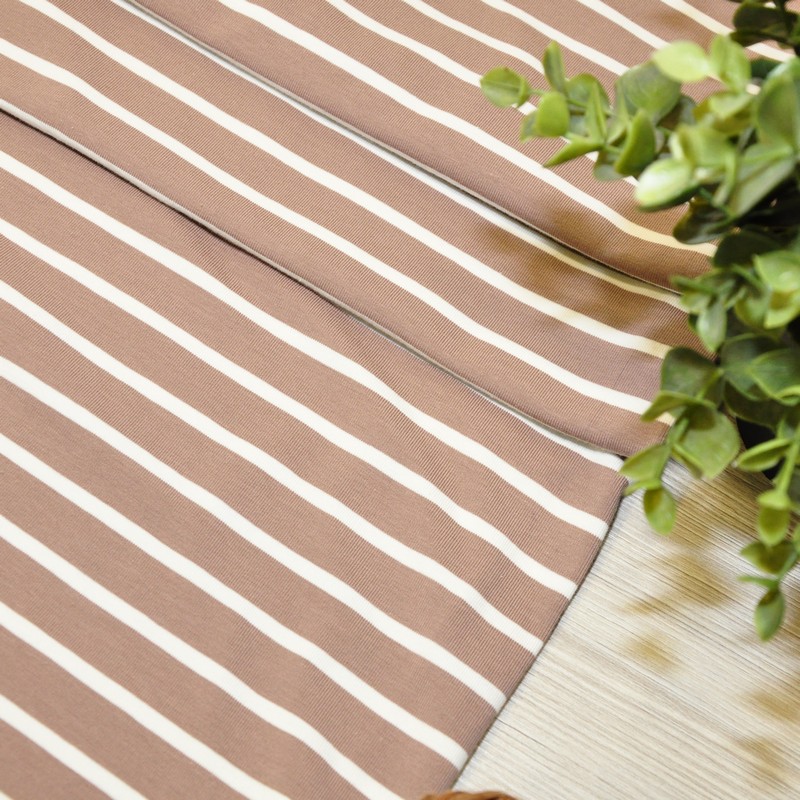 Кулирная гладь "Тельняшка" "2см-0,5см бежевый +молочный"