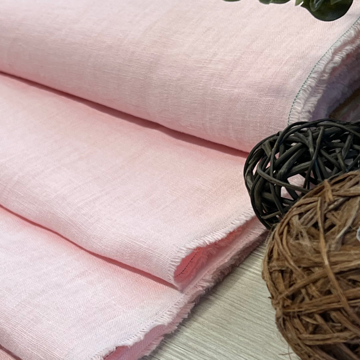 Лен (розовый) скидки на ткани в Минске оптом и в розницу | Трикотаж tais.by