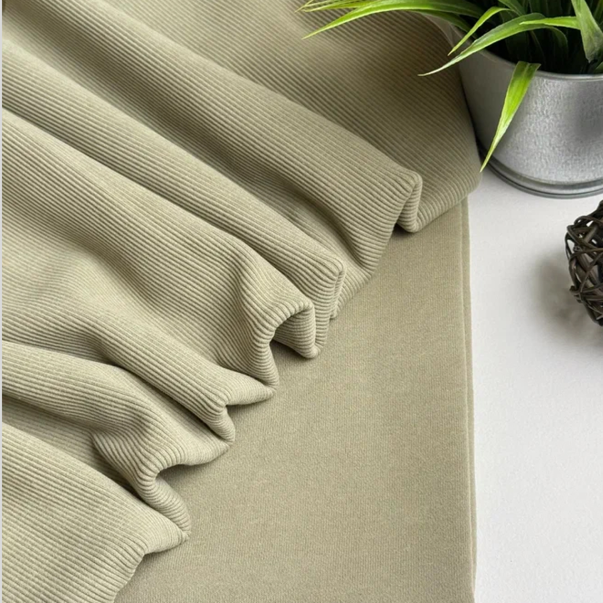 Кашкорсе чулок для 3-х нитки  с эффектом велюра (оливковый) скидки на ткани в Минске оптом и в розницу | Трикотаж tais.by